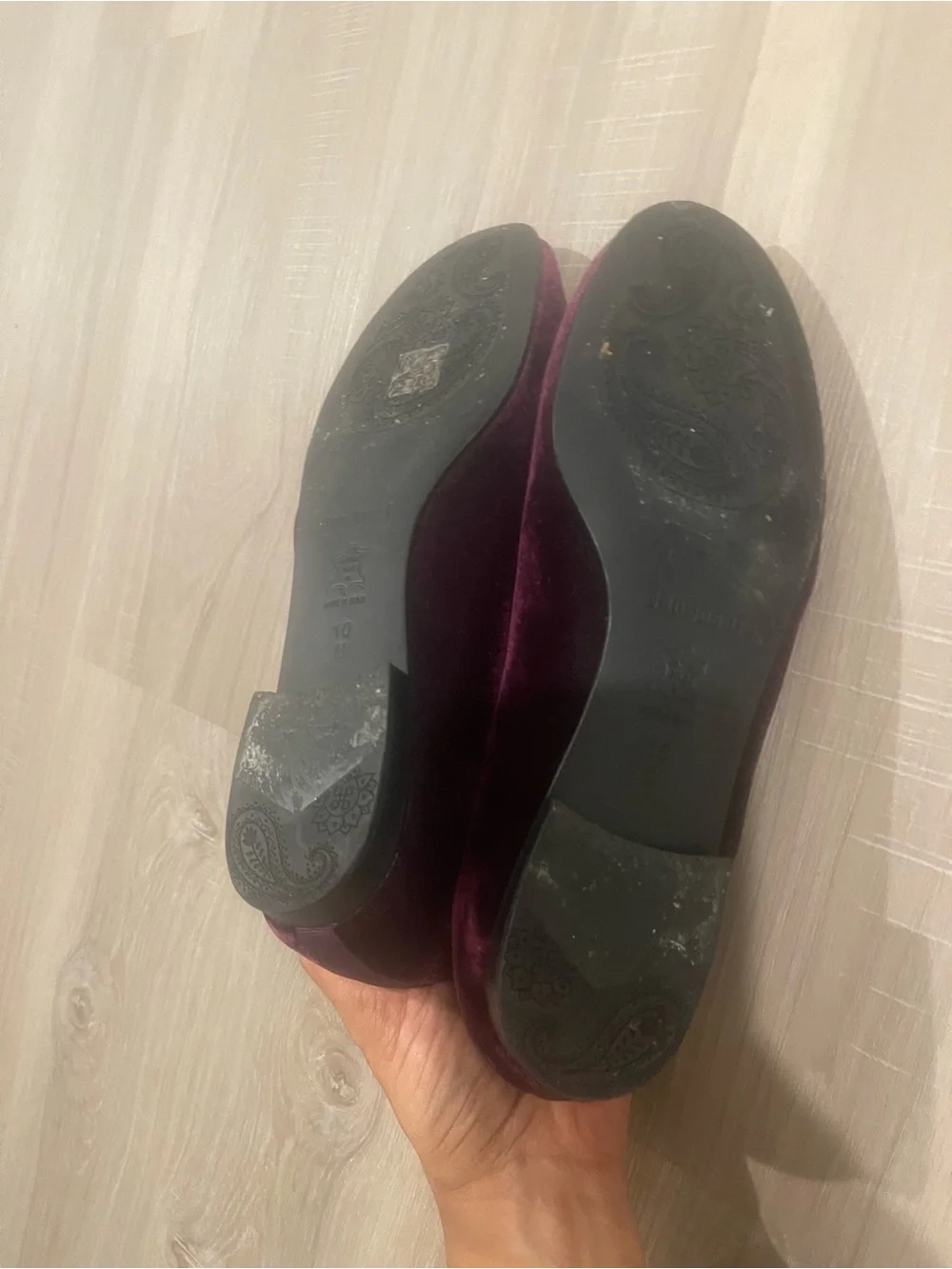 Jon Josef Women’s Velvet Tassel Loafers in Deep Plum size 10